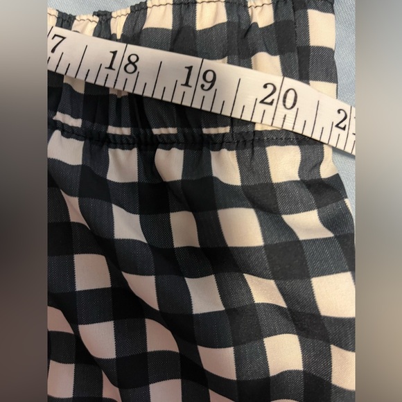 Old Navy Size:2X Women Active  Stretch  Athletic Shorts Black/White 3” Inseam - Picture 5 of 10